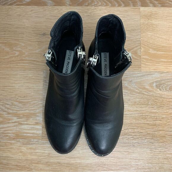 Steve Madden Lanna Black Leather Studded Ankle Boots - Picture 7 of 14
